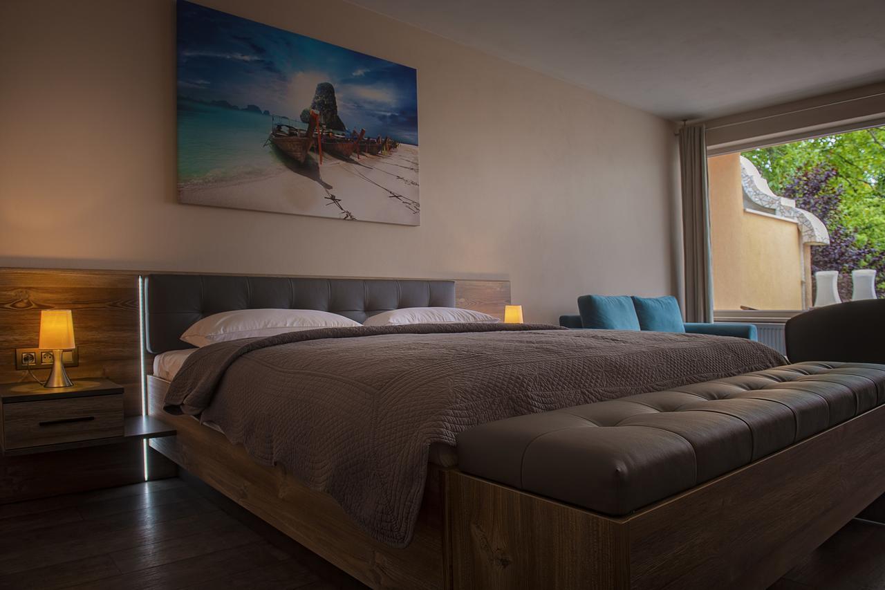 Plaza Beach Holiday House 普雷绍夫 外观 照片